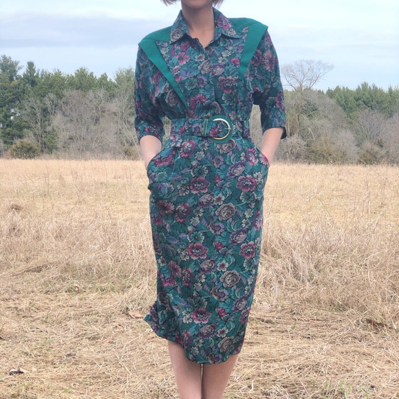 Vtg Positive Influence floral dress with belt - Picture 4 of 9